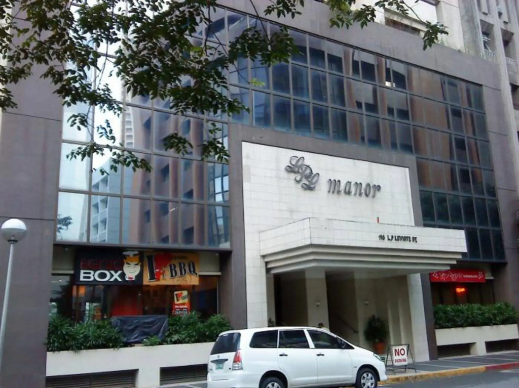 Salcedo Suites