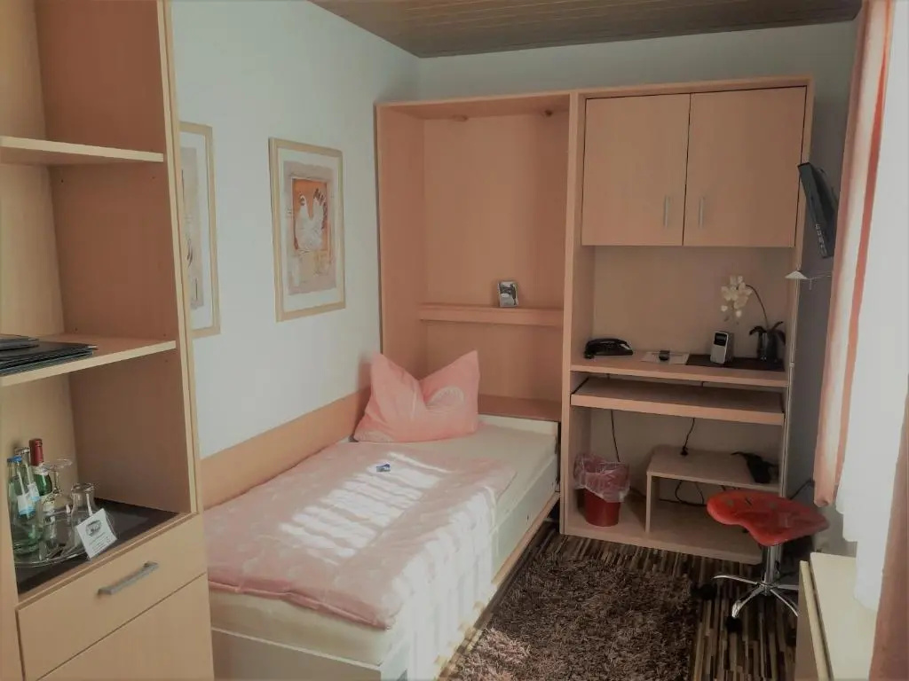 Hotel Deutsches Haus - Chambres