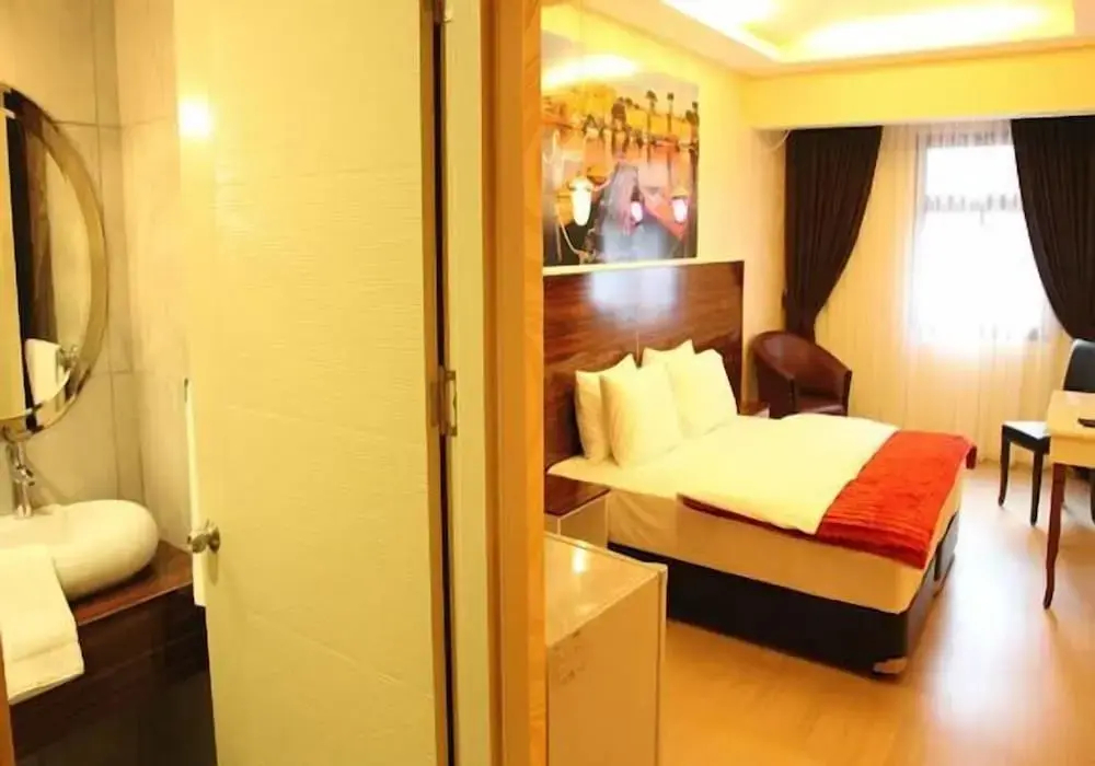 hotel-thumb