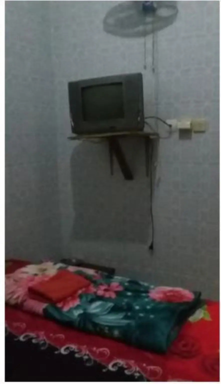 Economy room