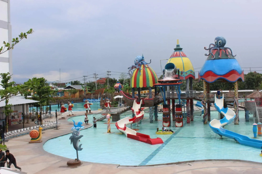 The Sun Hotel Madiun - Général