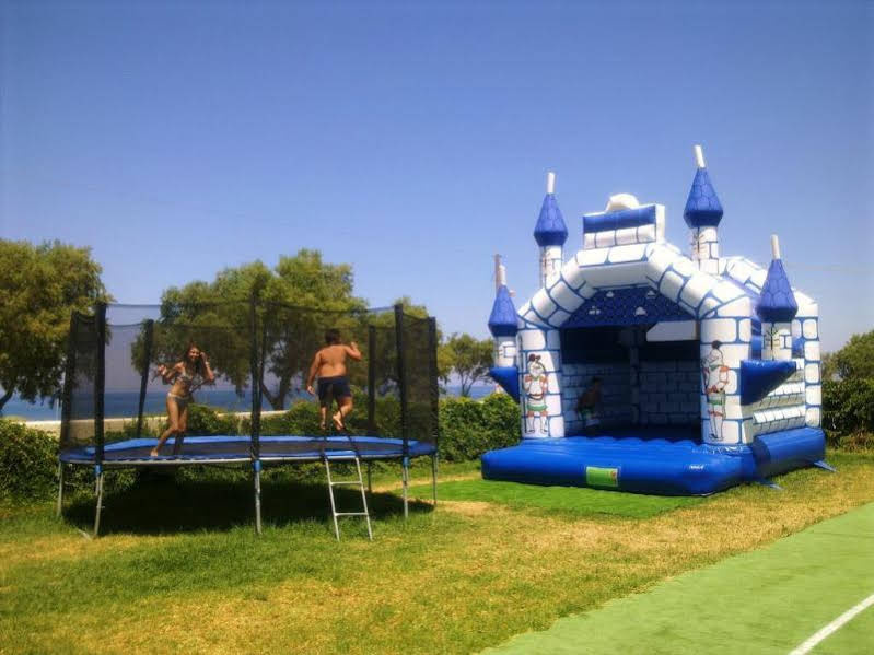 Oasis Hotel 3 * Oasis Hotel 3 *