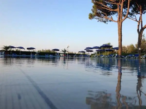 Beach & Waterfront