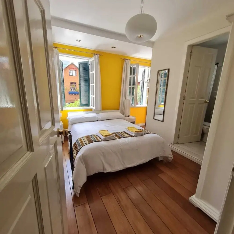 Economy room