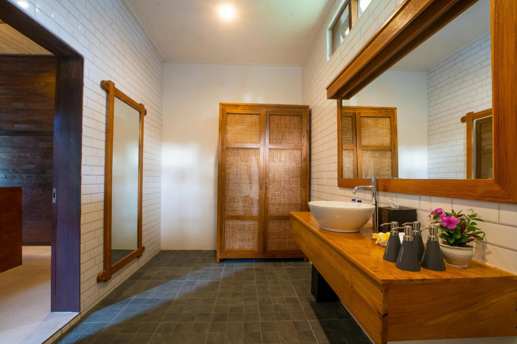Deluxe Bungalow with garden view
