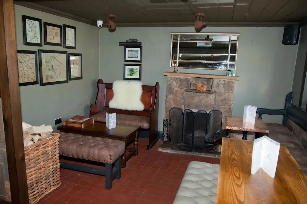 The Devonshire Arms