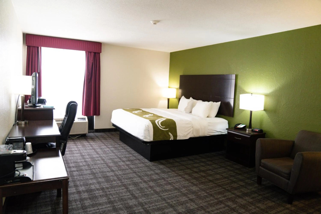 Quality Inn Seymour I-65 — 5