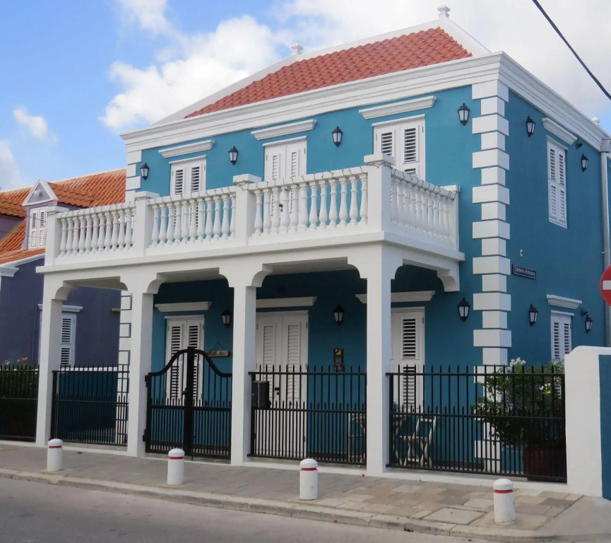 Curacao Gardens