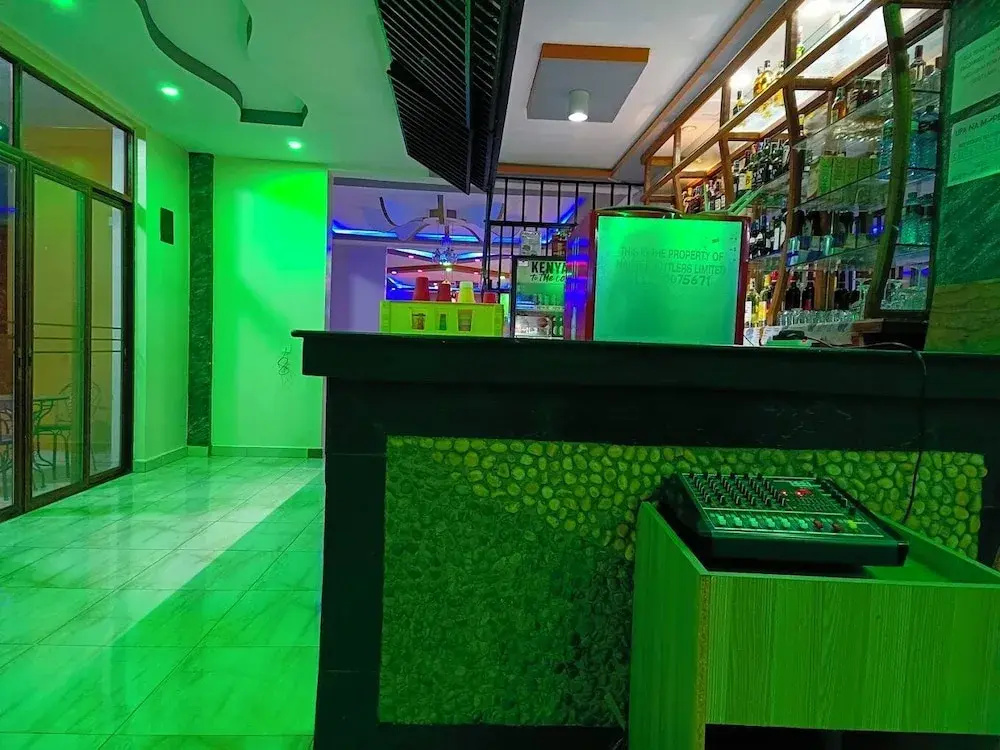 Hotel photo 8