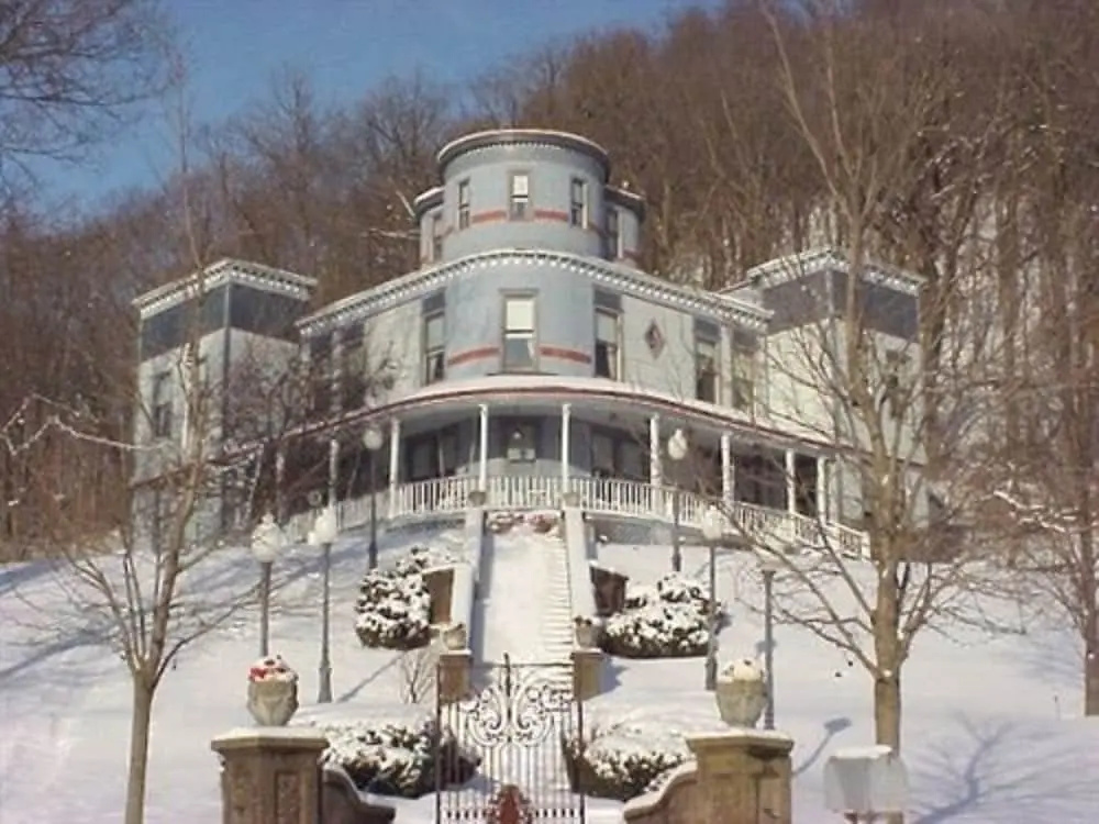 Mont Rest Inn