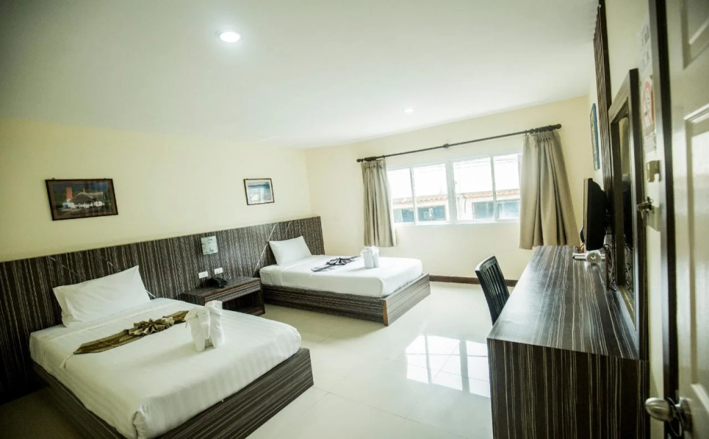 Hotel photo 2