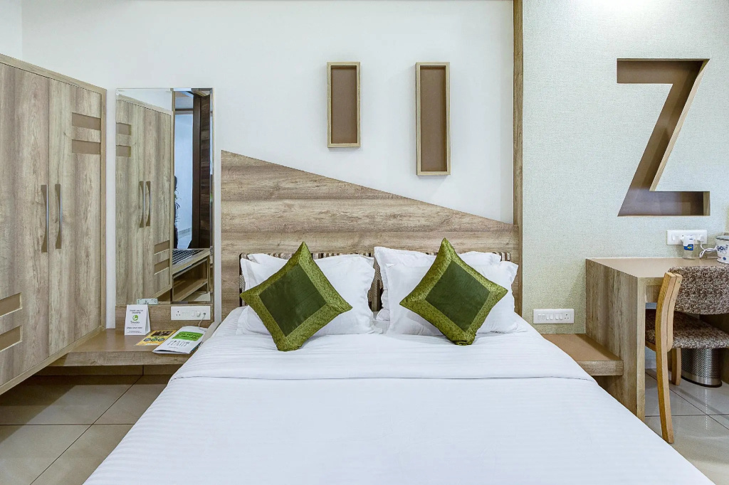 Standard Double room (full double bed)