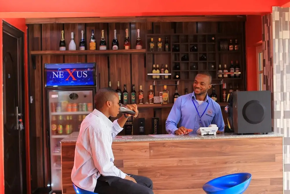 Beneville Hotel & Apartment — фото 2