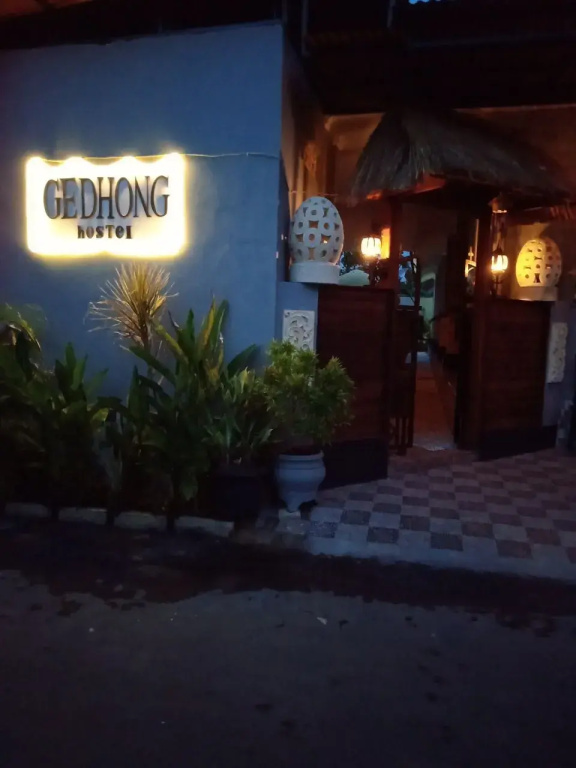 Gedhong Hostel