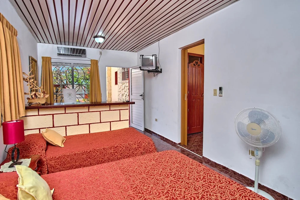 Casa Omar y Anabel — 4