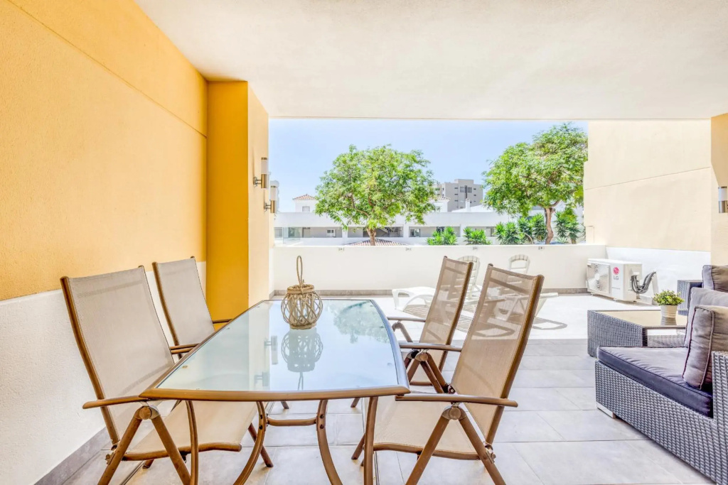 Marvellous Apartment with Great Terrace (PA 1-6)