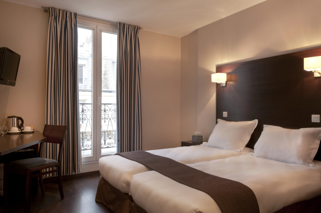 Standard Double room (twin beds)