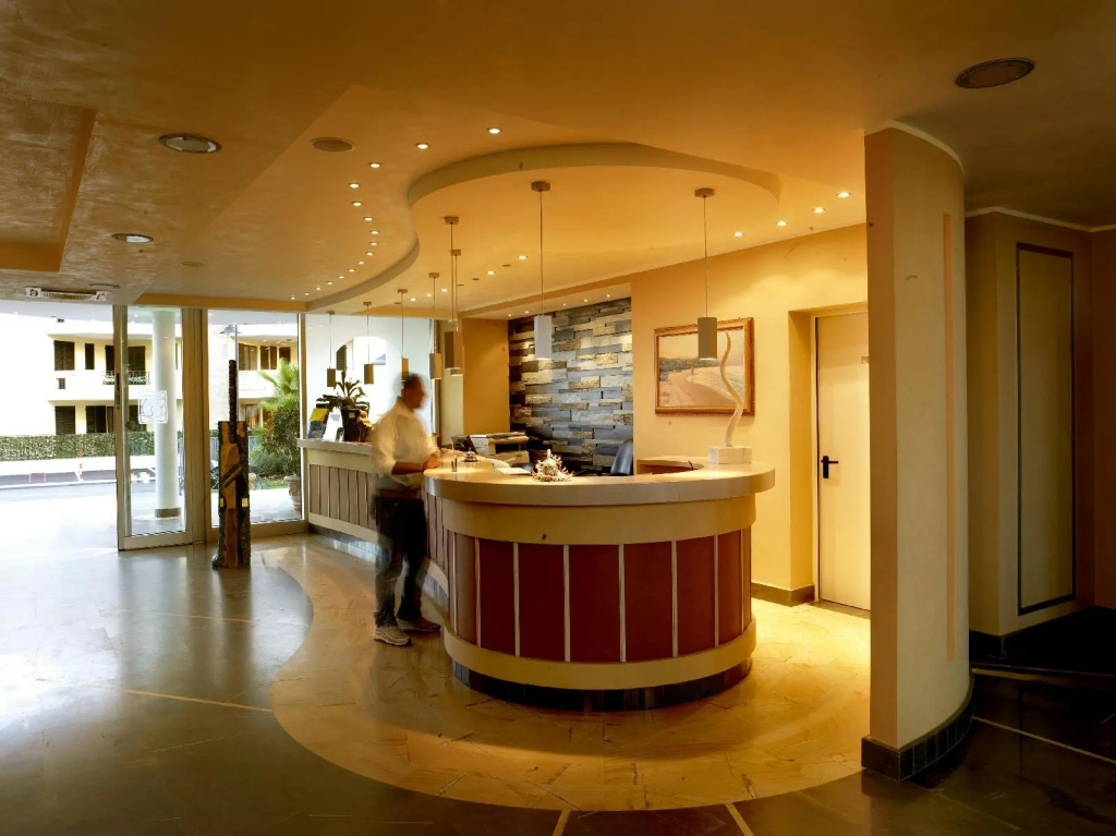 Hotel photo 16