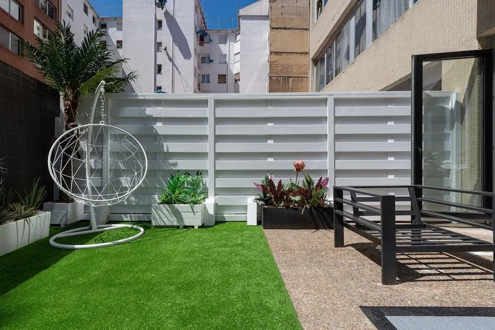Bilbao Metropolitan Apartments by Urban Hosts