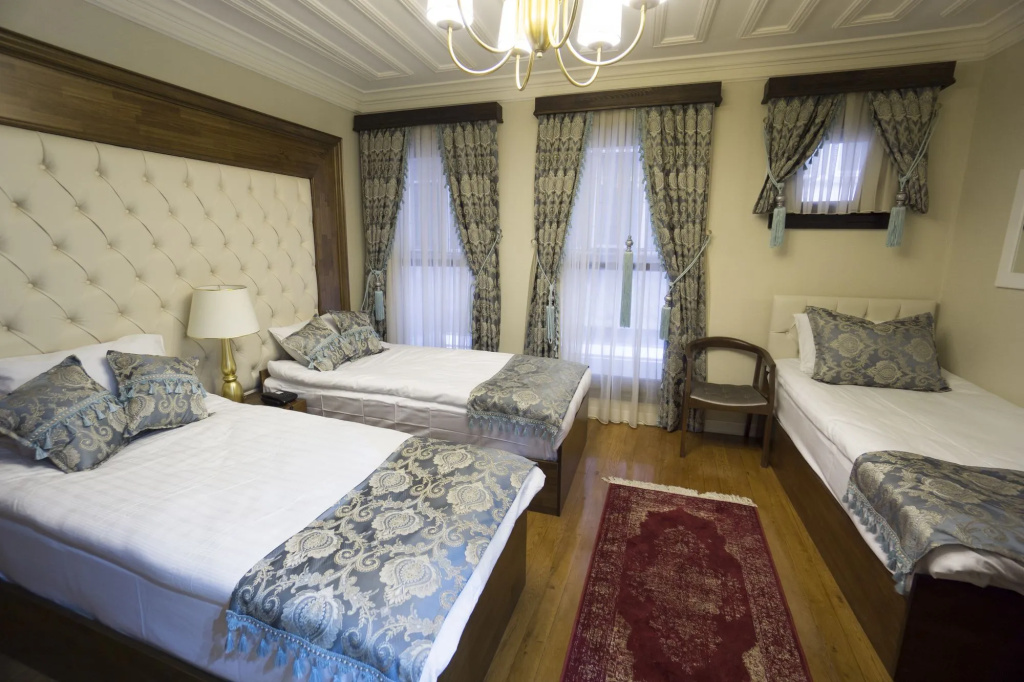 Отель Mezzo Hotel в Стамбуле