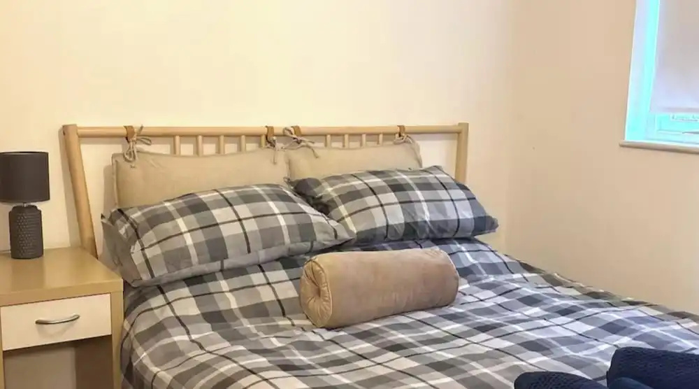 Cozy Northolt Hideaway 1BR Free Wifi Streetparking