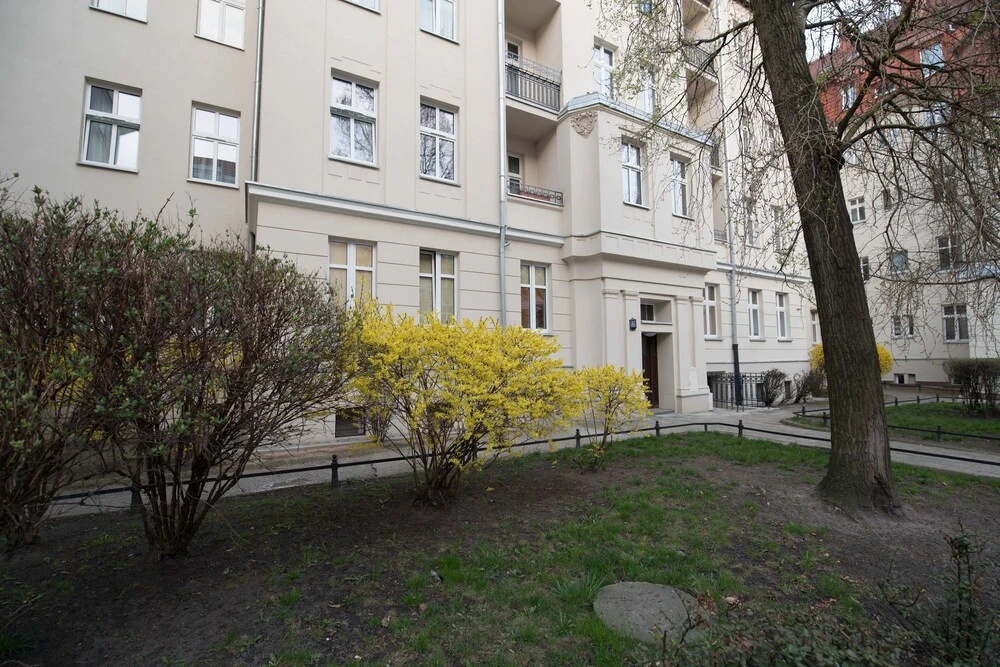 7 Continents Apartments