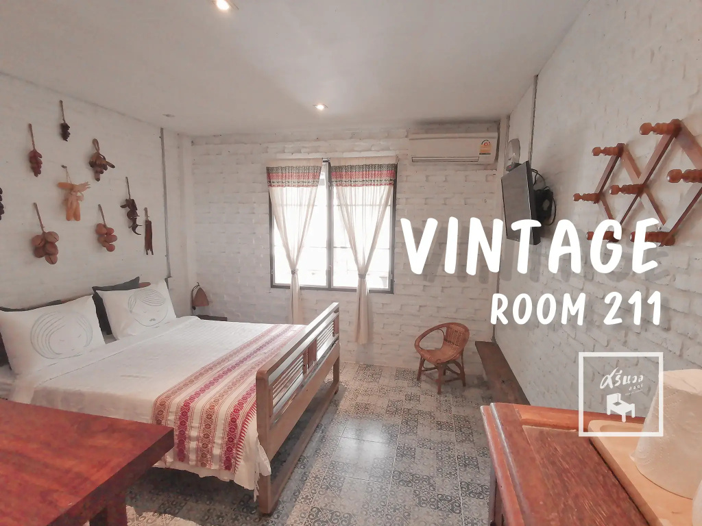 Double Studio (full double bed)