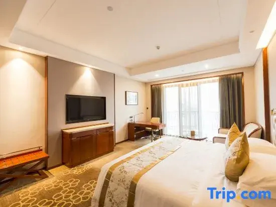 Deluxe Double room with river view (full double bed)
