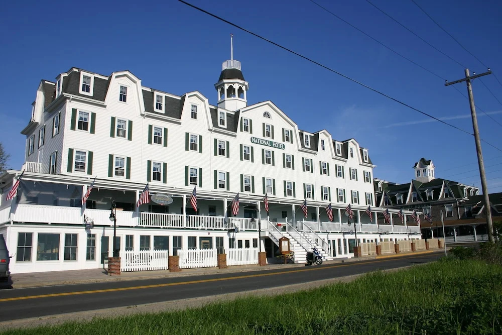 The National Hotel