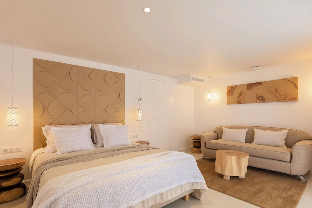 Executive Apartment