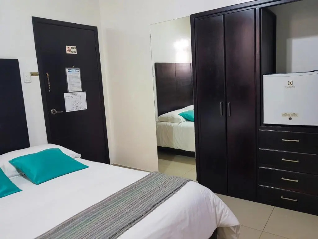 Standard Double room (full double bed)