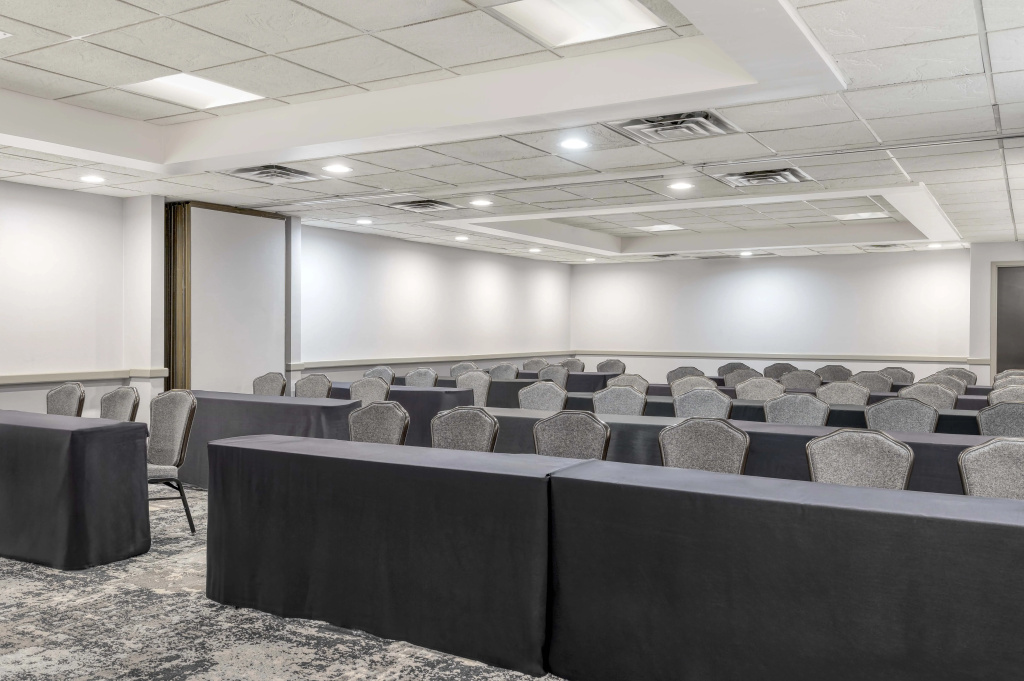 Crowne Plaza Indianapolis-Airport by IHG - Général