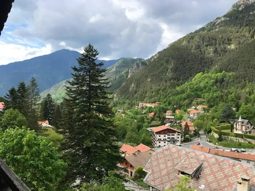 House with 3 Bedrooms in Saint-Martin-Vésubie, with Wonderful Mountain View, Furnished Terrace And Wifi - 7 Km From the Slopes