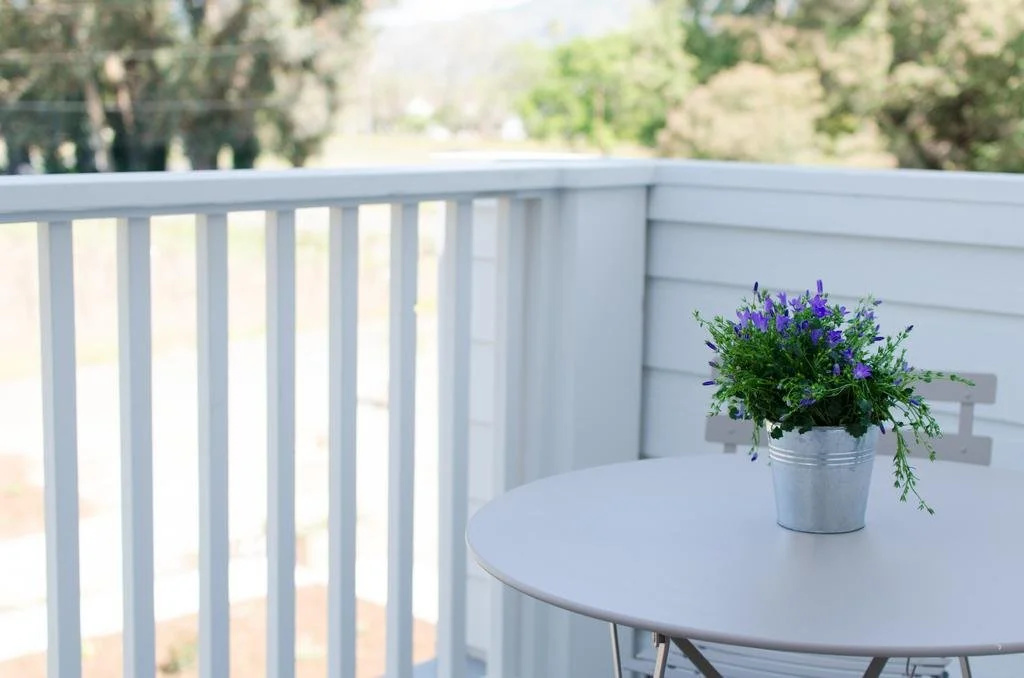 Balcony & Terrace