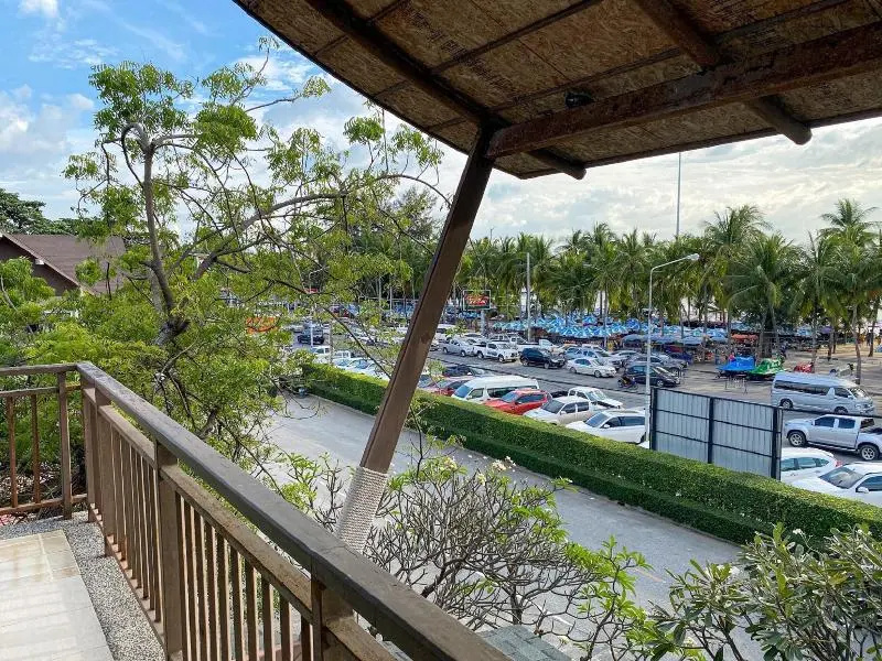 Bangsaen Heritage Hotel - Chambres