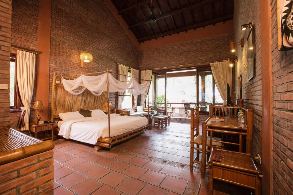Deluxe room with ocean view