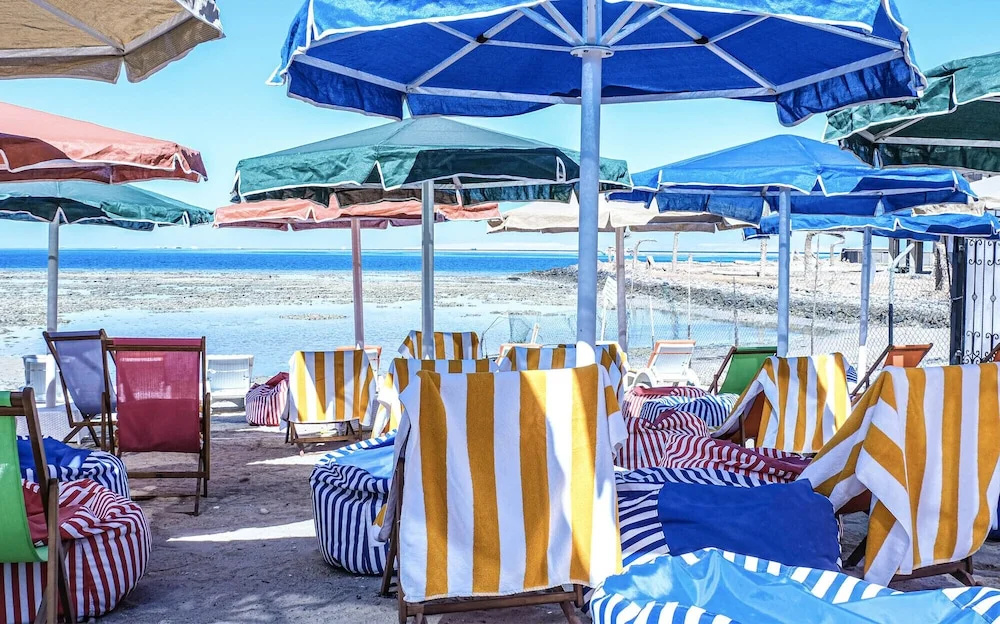 Beach & Waterfront