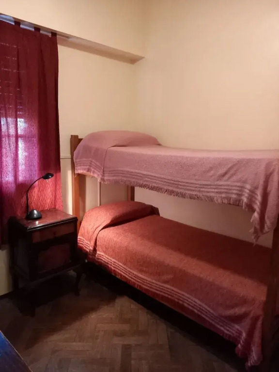 Двухместный номер Classic 2 отдельные кровати в Alamo Hostel & Suites
