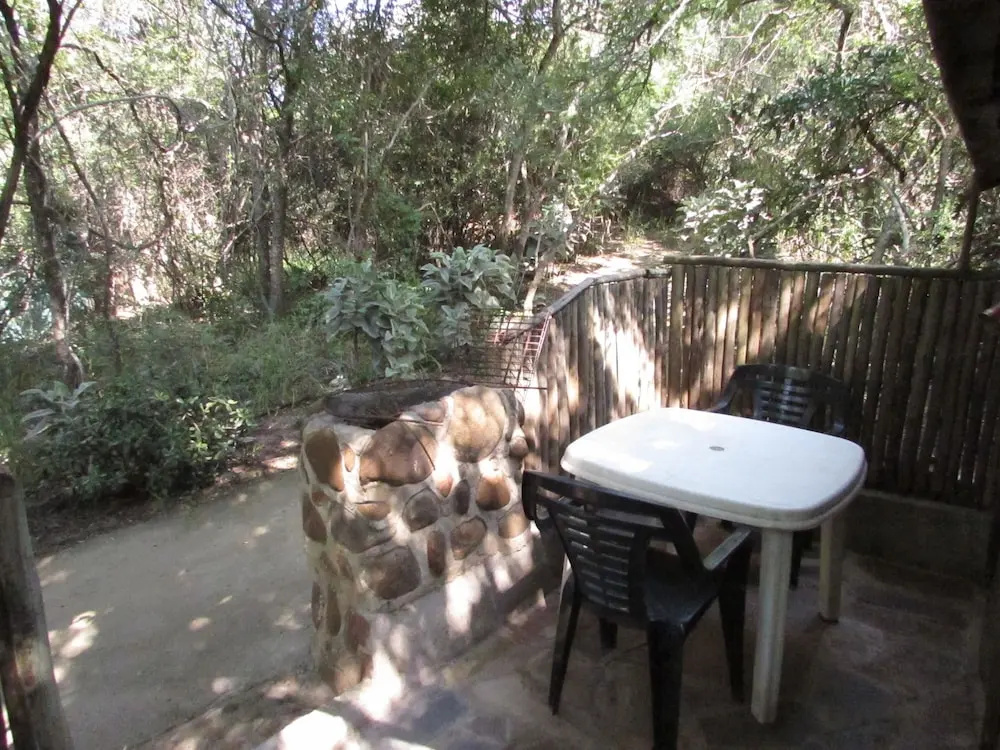Pure Wilderness in Amanzimlotzi Riverside Bush Bungalow in Limpopo, Kruger Park