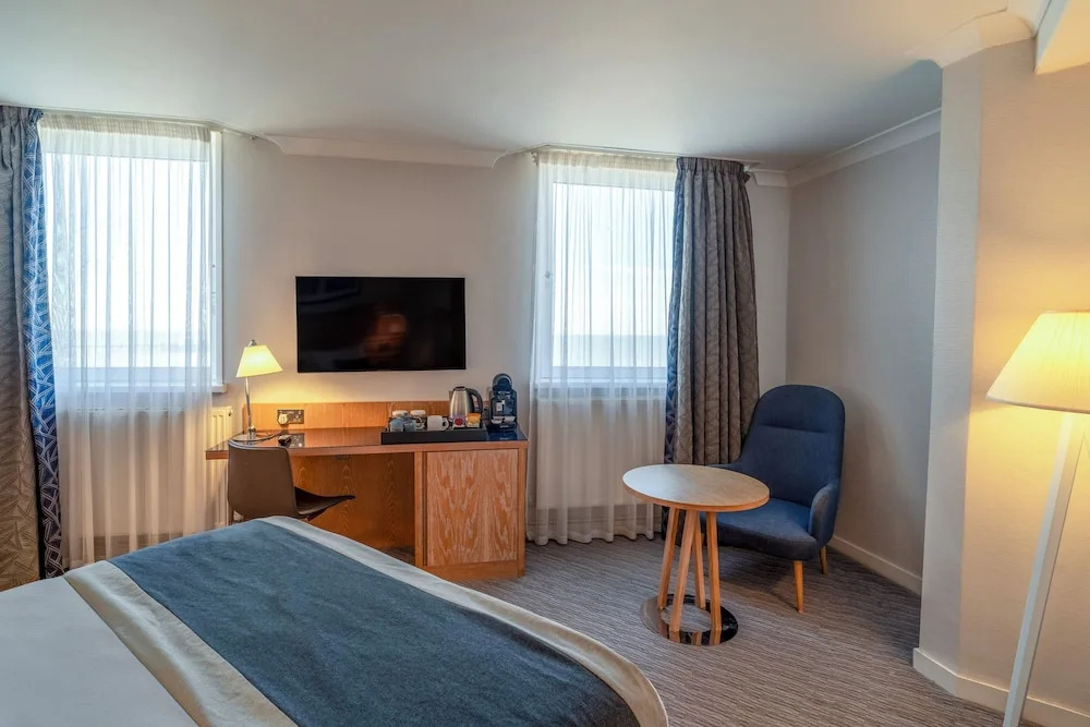 Executive Double room with sea view (full double bed)