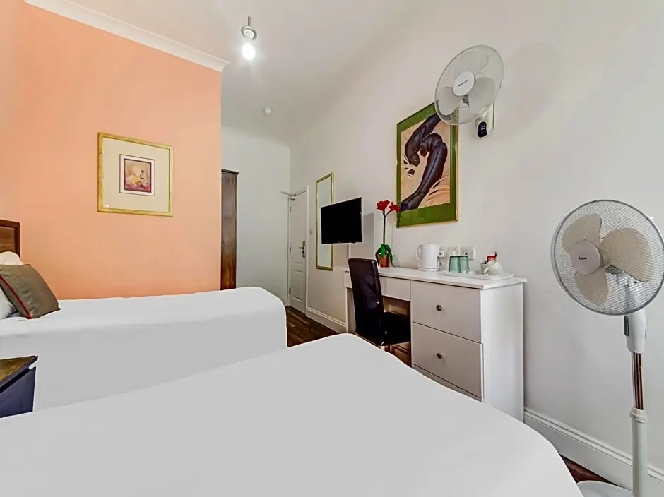 OYO Grantly Hotel - Chambres
