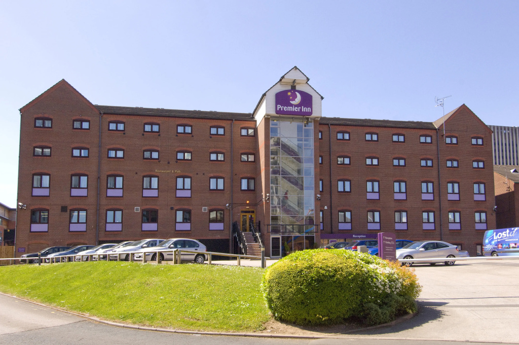 Premier Inn Birmingham Cc Bridge Street