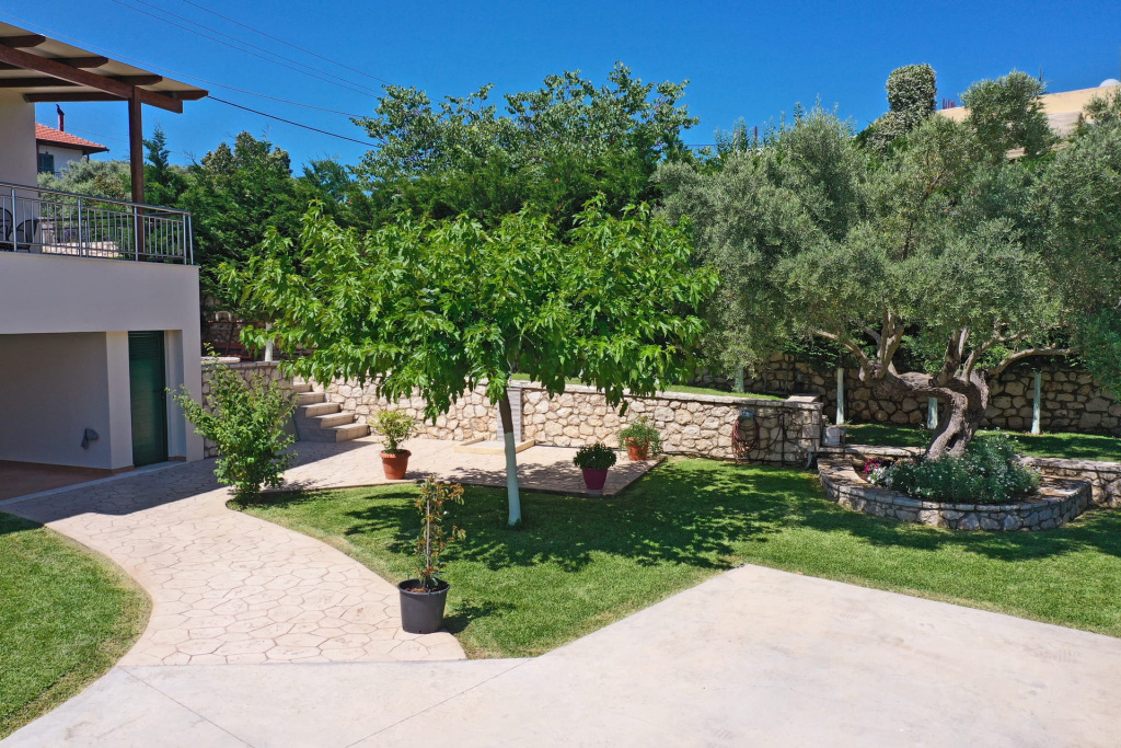 Lefkogea Villas & Apartments