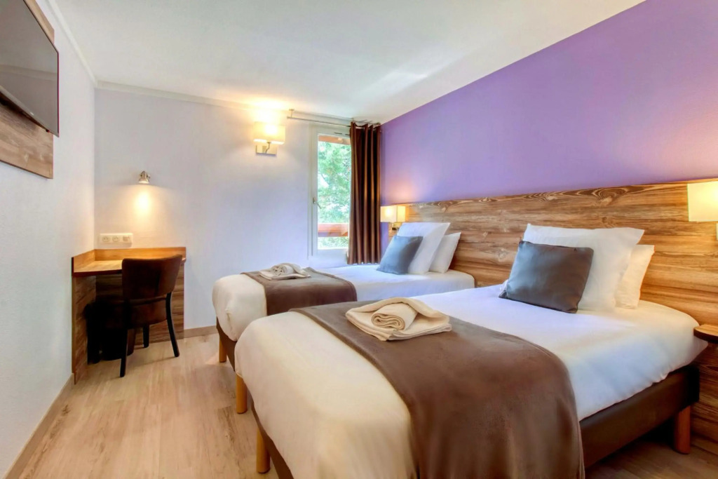 Brit Hotel Confort Pau Lons - фото 4