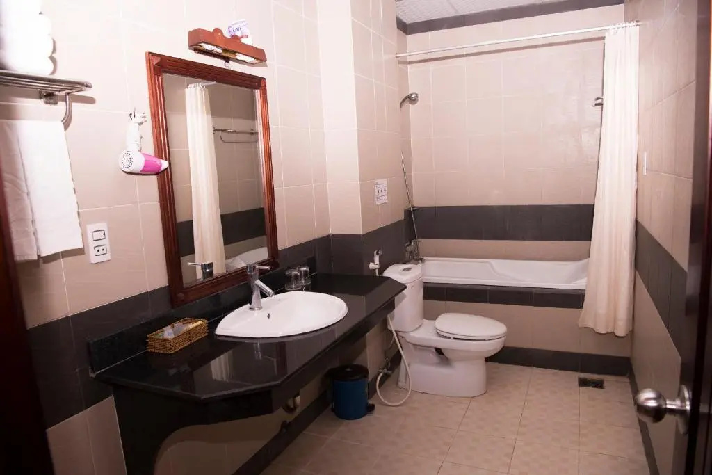 Deluxe Double room (full double bed)
