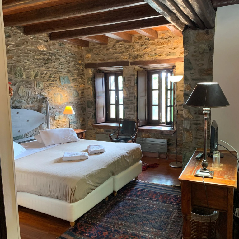 Palio Eleotrivio Guesthouse - Chambres