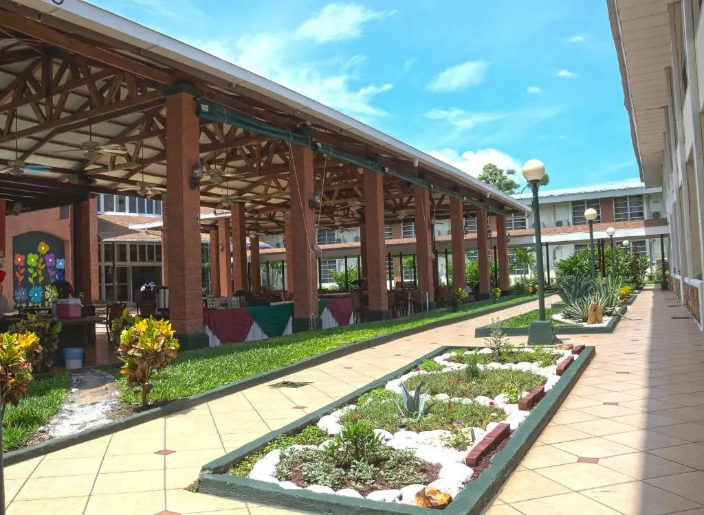 Hotel Tropico Inn - Chambres