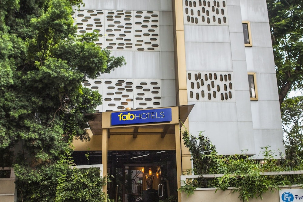 FabHotel Corporate Nest Koramangala in Bangalore