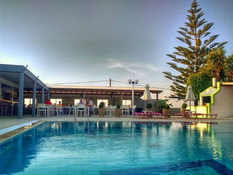 Giakalis Aparthotel 3 *