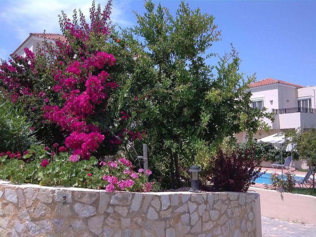 Selini Villas 4 *
